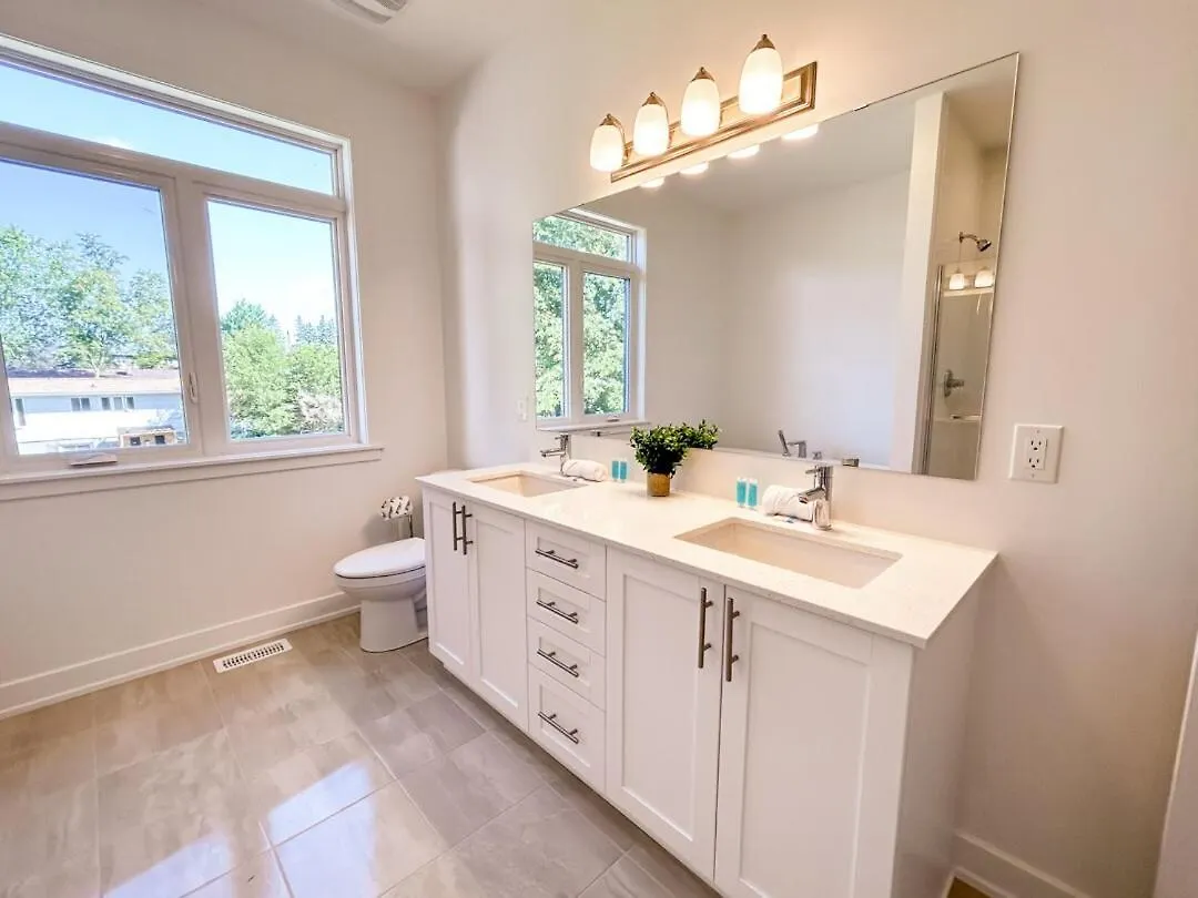 Σπίτι διακοπών Executive 4Br Home With Loft And Bsmnt Οττάβα